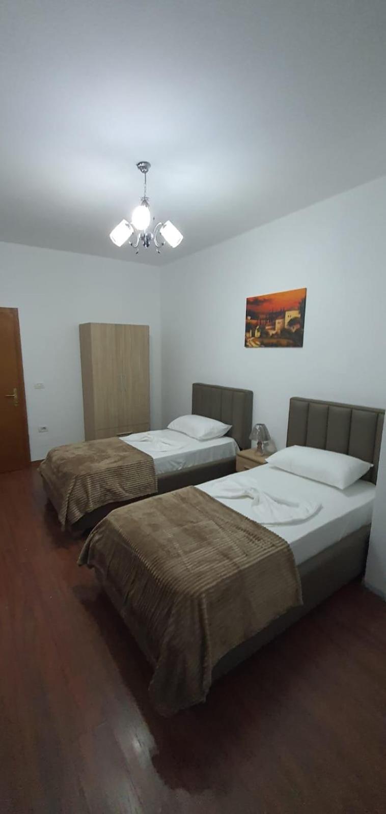 City Center Apartment Shkodra Exterior foto